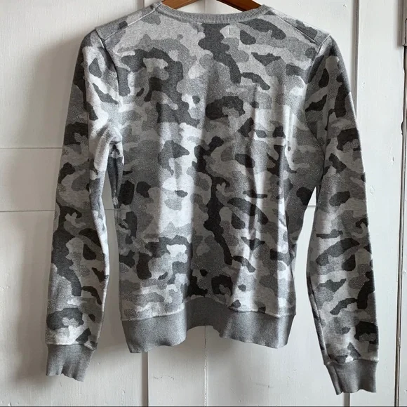 Bass Gray Camo Crewneck - Picture 4 of 5